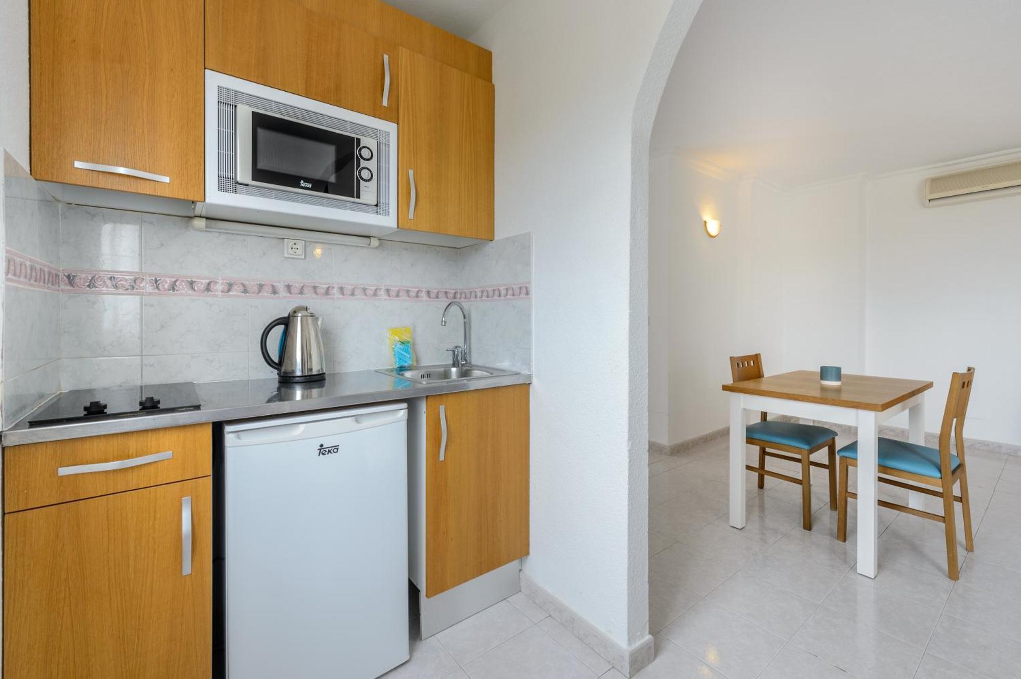 Hotel Apartamentos Vibra San Marino Сан-Антонио-Абад Экстерьер фото
