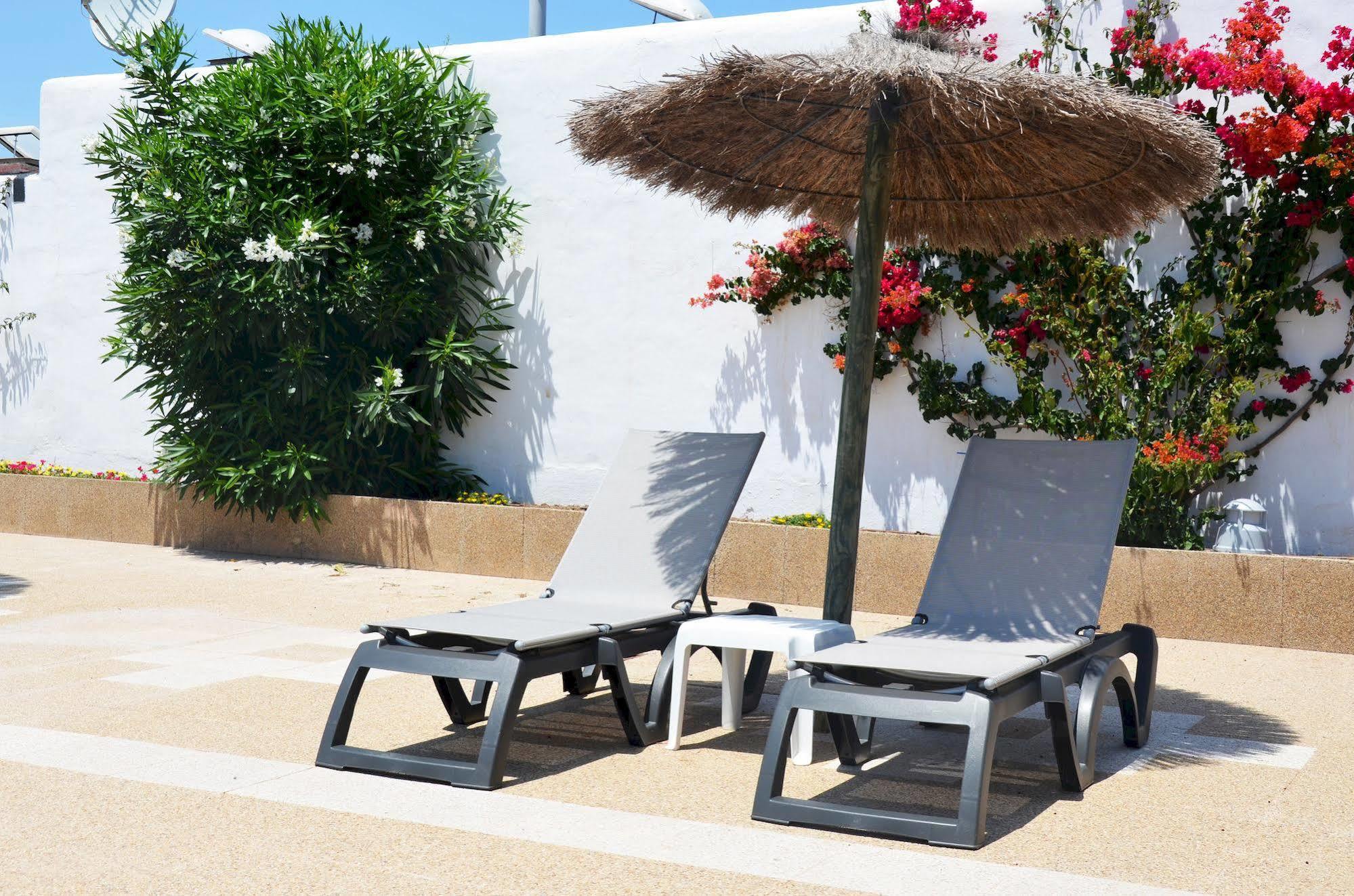 Hotel Apartamentos Vibra San Marino Сан-Антонио-Абад Экстерьер фото